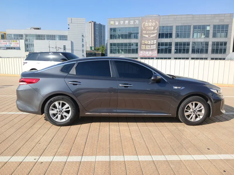 Kia K5