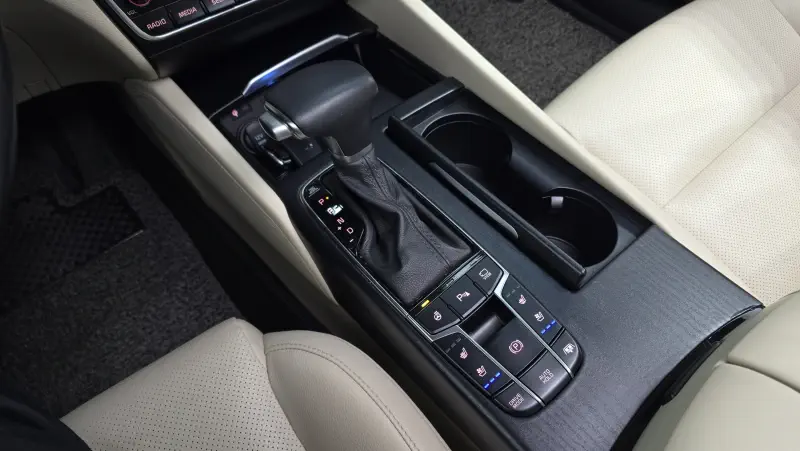 Kia K7