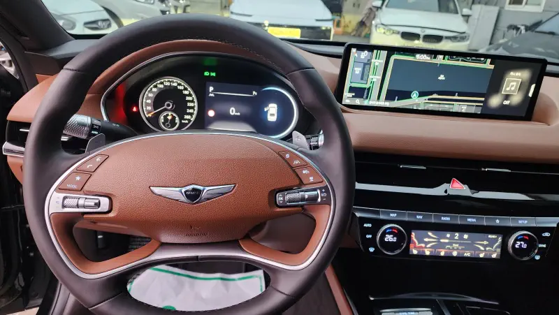 Genesis G80