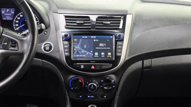 Hyundai Accent