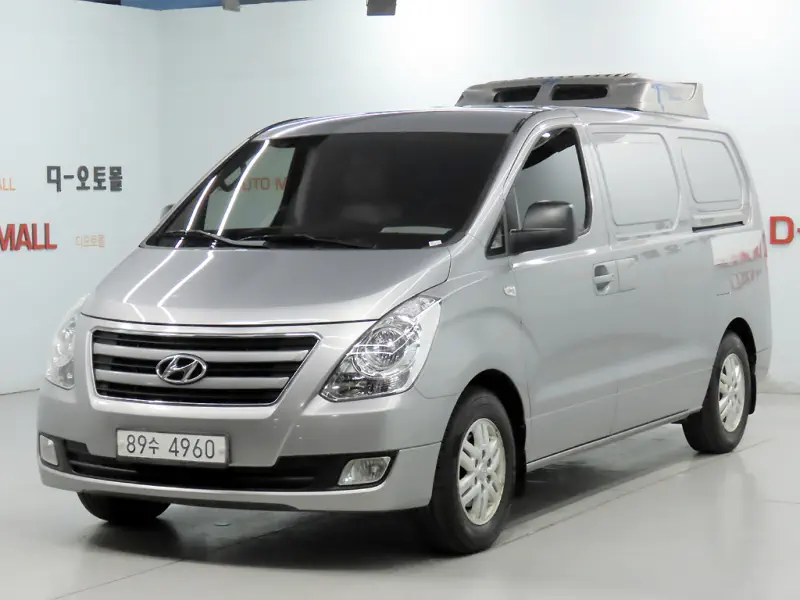 Hyundai Grand Starex