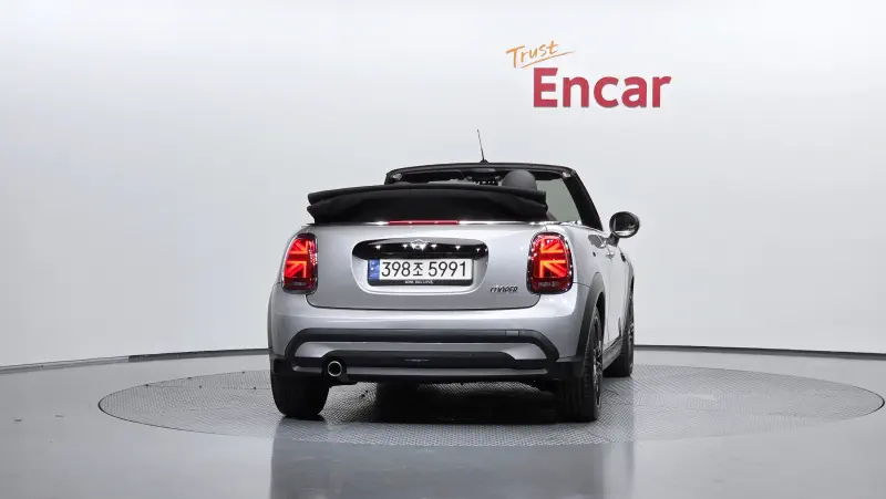 MINI Cabrio