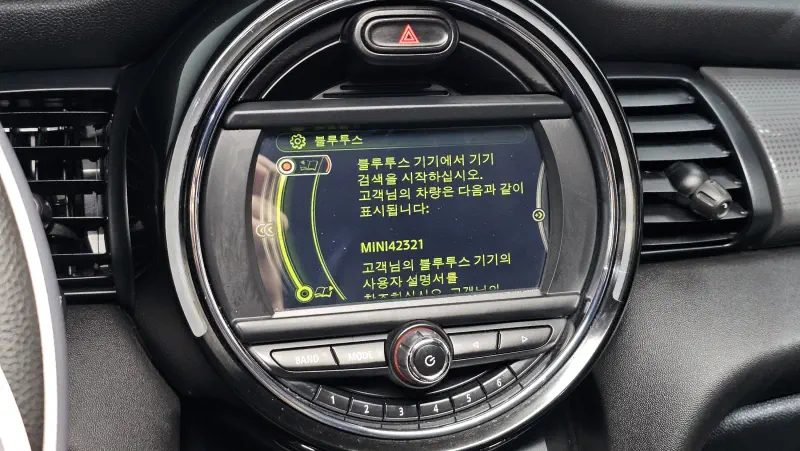 MINI Hatch