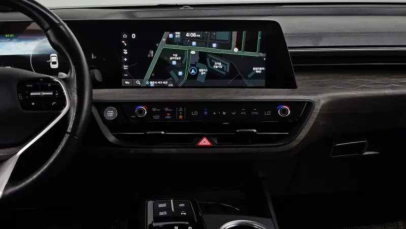 Kia K8