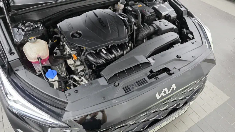 Kia K8