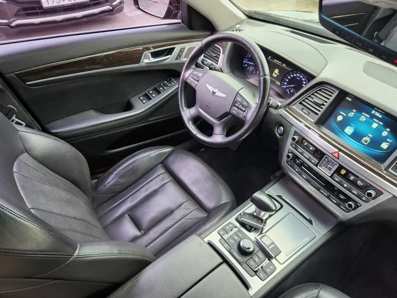 Genesis G80
