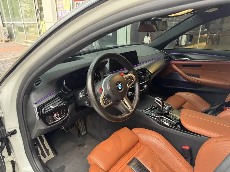 BMW M5