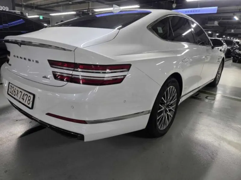 Genesis G80