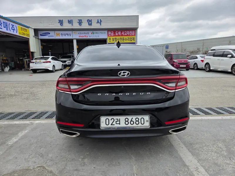 Hyundai Grandeur