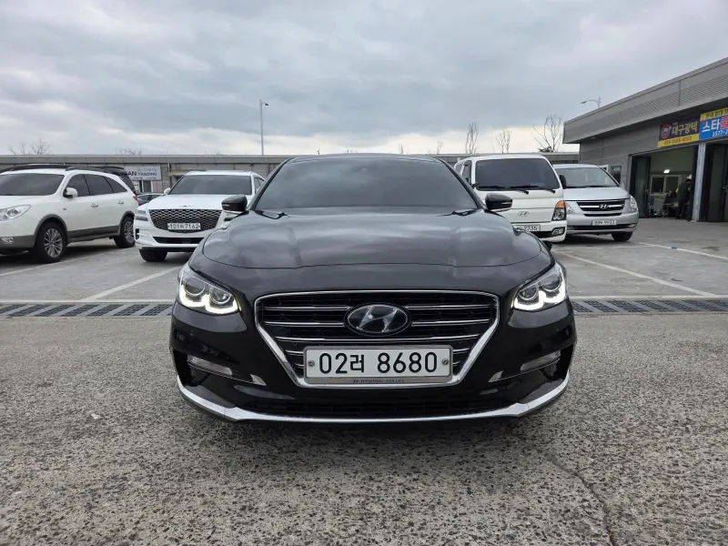 Hyundai Grandeur