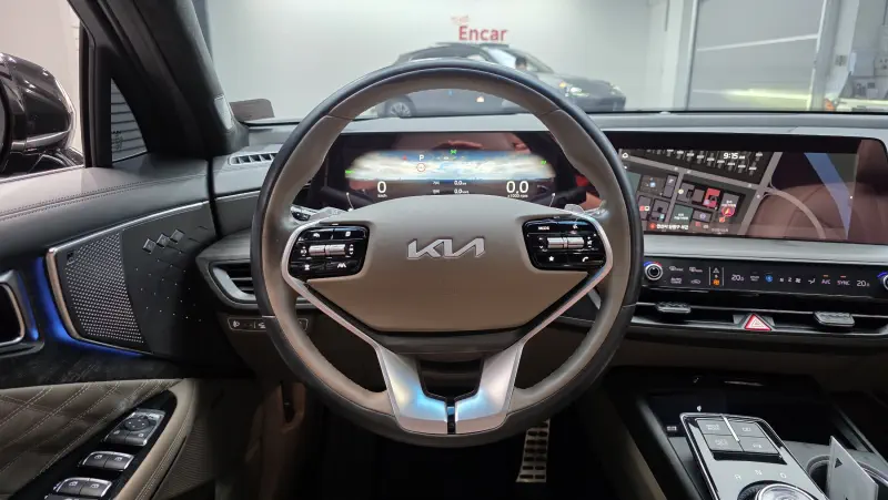 Kia K8