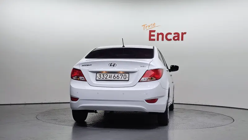 Hyundai Accent
