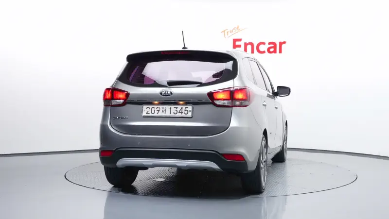 Kia Carens