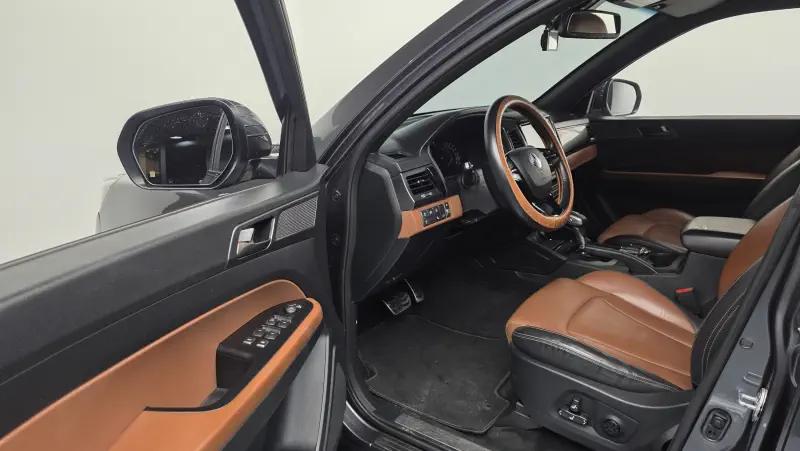 SsangYong Rexton Sports Khan