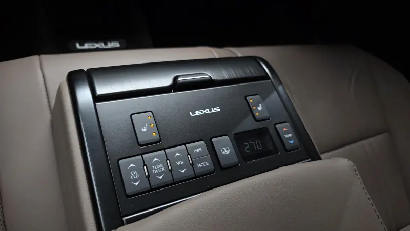 Lexus ES300h