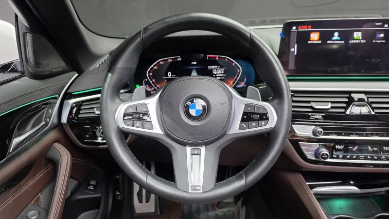 BMW 5-Series
