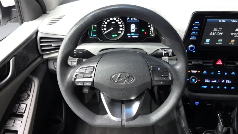 Hyundai Ioniq
