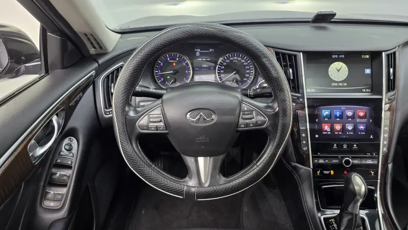 Infiniti Q50