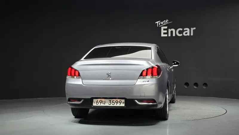 Peugeot 508