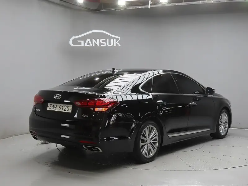Hyundai Aslan