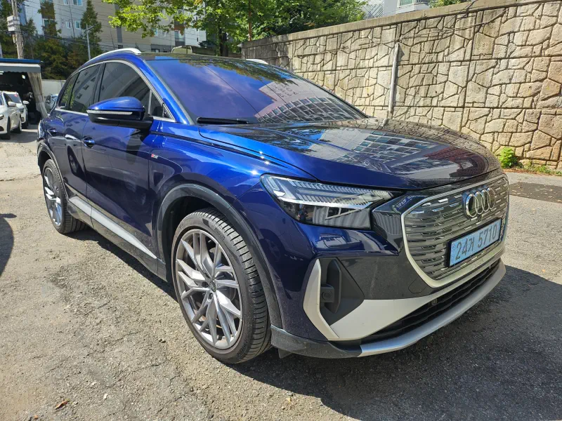 Audi Q4 e-tron