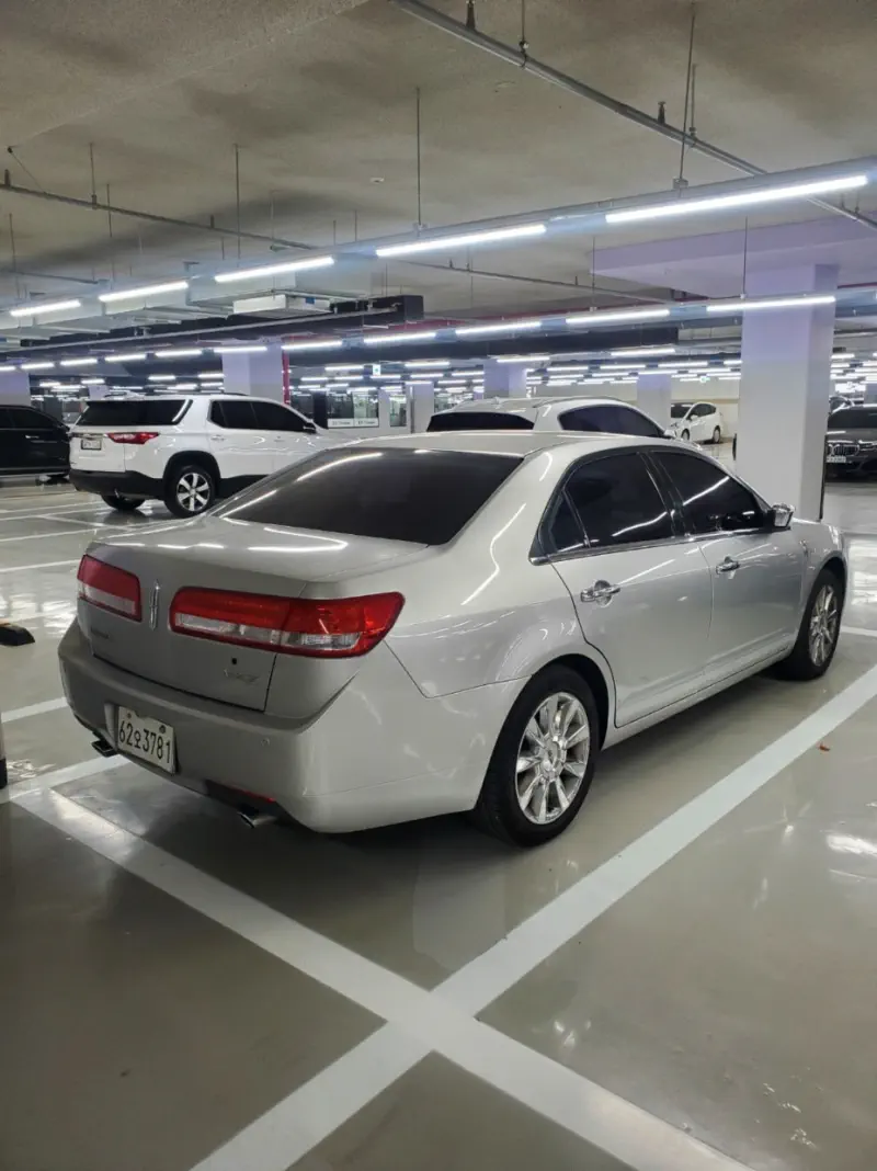 Lincoln Mkz