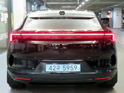 Polestar 4