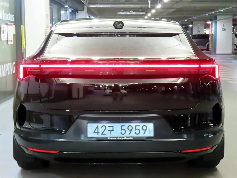 Polestar 4
