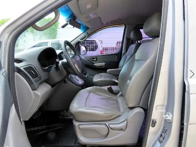 Hyundai Grand Starex