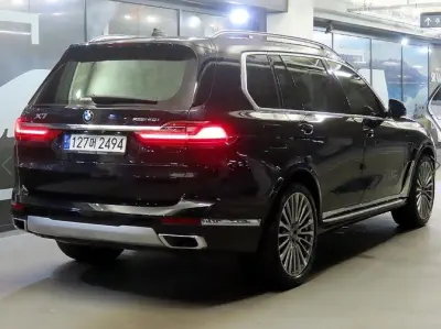 BMW X7