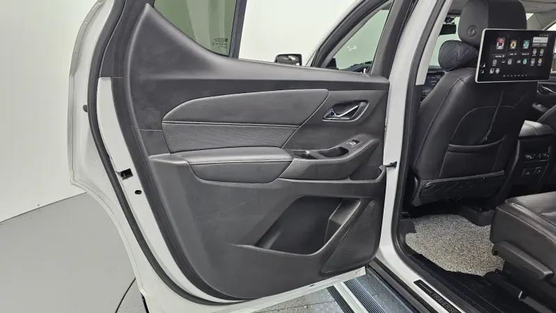 Chevrolet (GM Daewoo) Traverse
