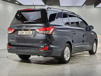 SsangYong Korando Turismo