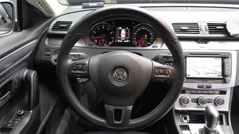 Volkswagen Passat CC