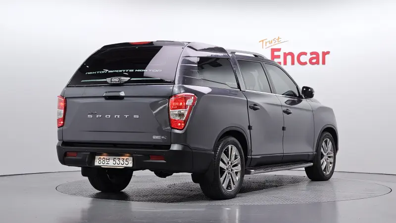SsangYong Rexton Sports