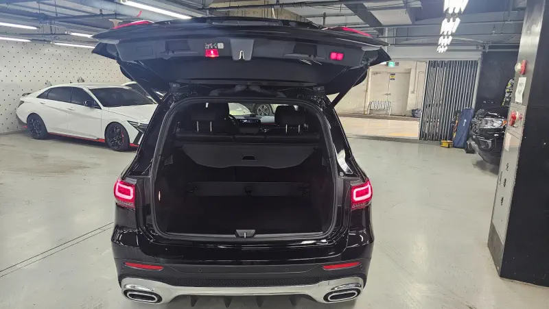 Mercedes-Benz GLB-Class