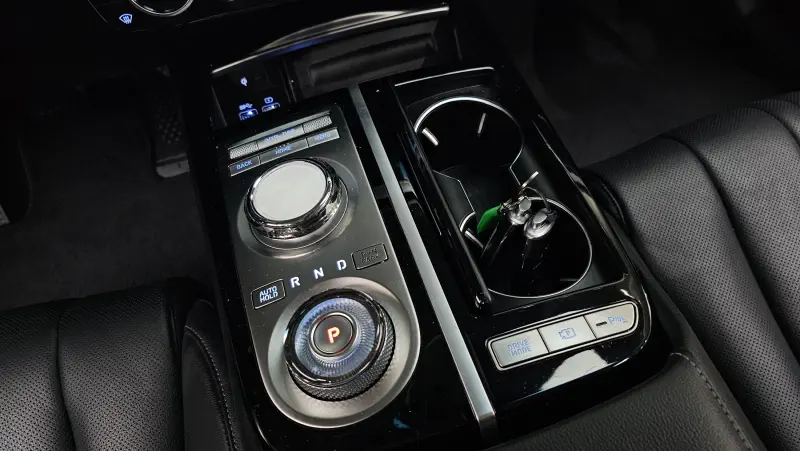 Genesis Electrified G80