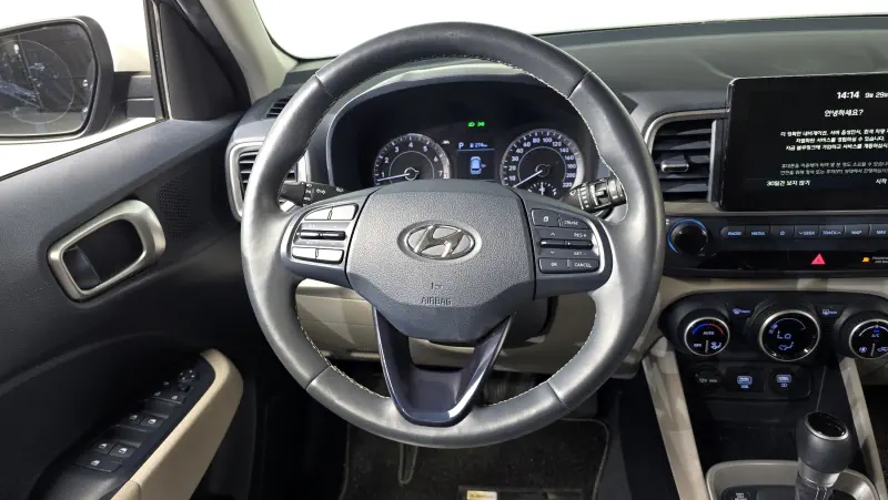 Hyundai Venue
