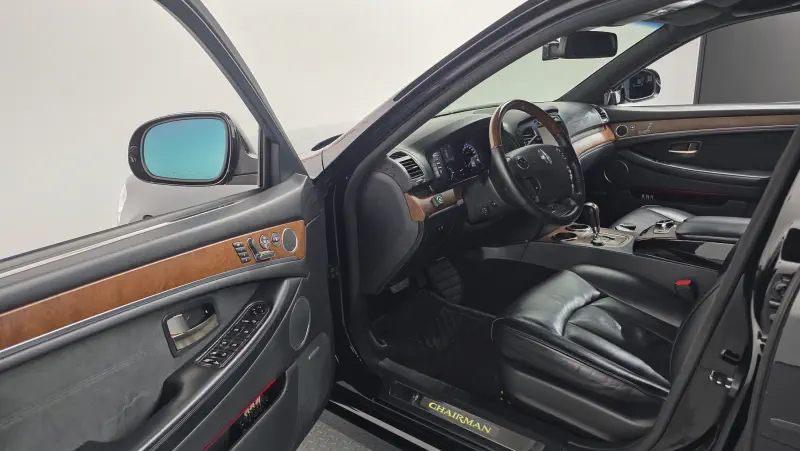 SsangYong Chairman W