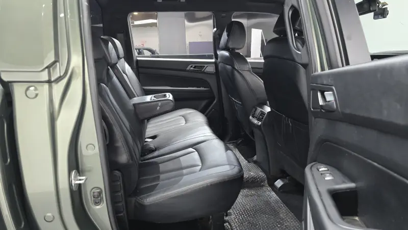 SsangYong Rexton Sports Khan