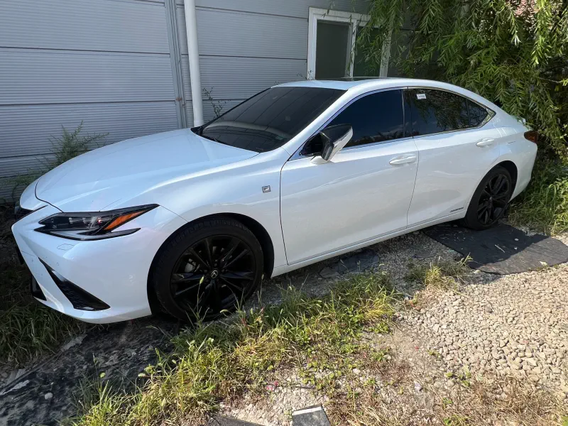 Lexus ES300h