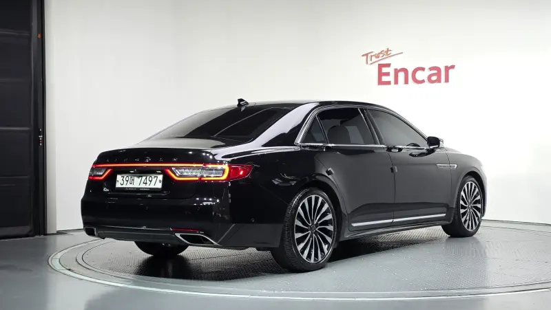 Lincoln Continental