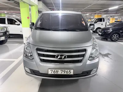 Hyundai Grand Starex