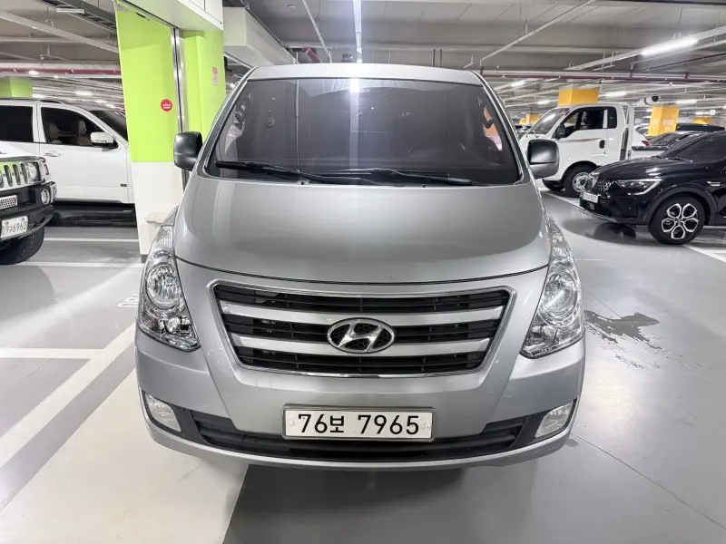 Hyundai Grand Starex