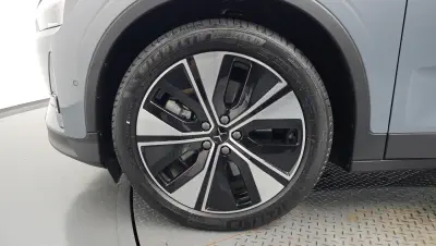 Polestar 2 4