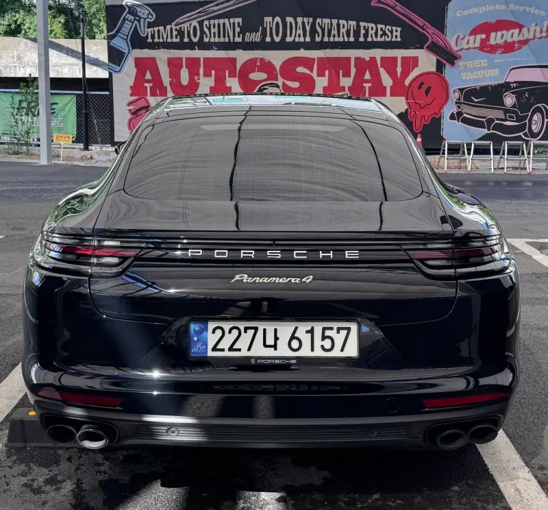 Porsche Panamera