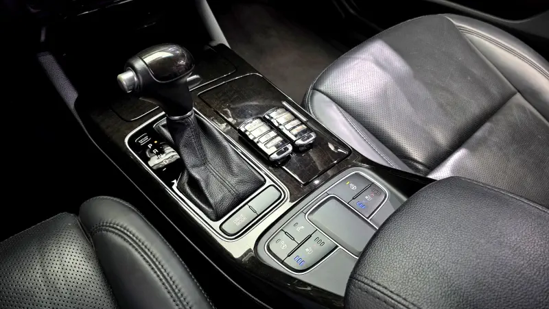 Купить Kia K7 Incheon из Кореи