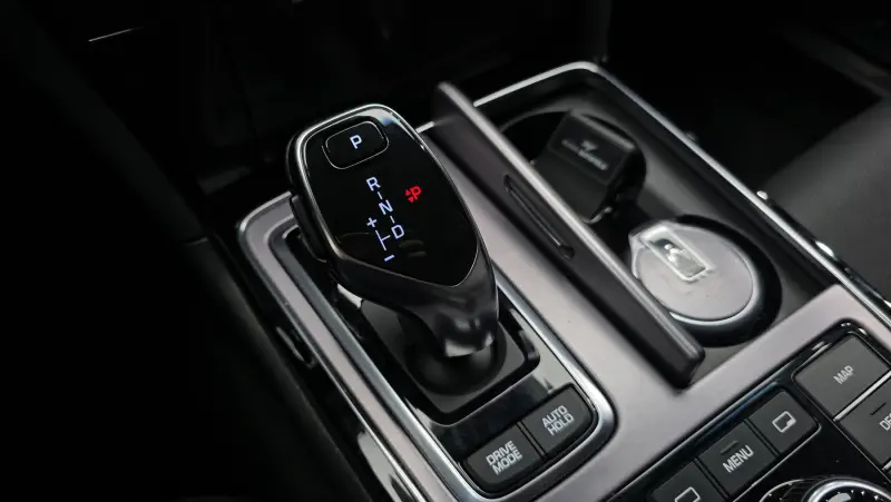 Hyundai Equus