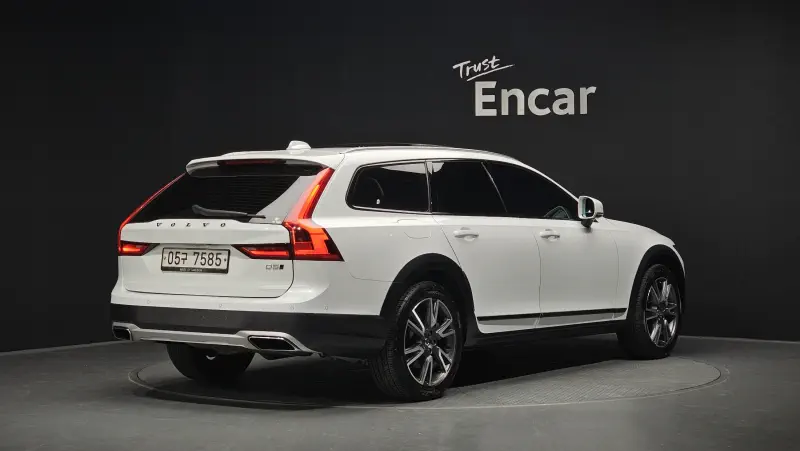 Volvo V90