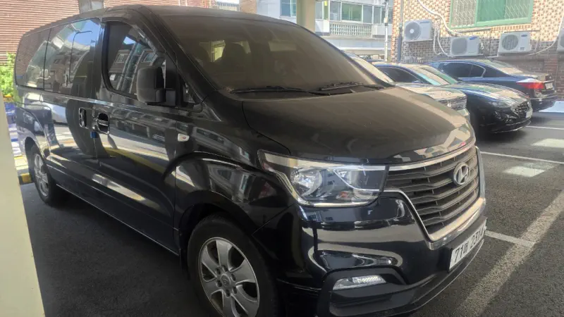 Hyundai Grand Starex