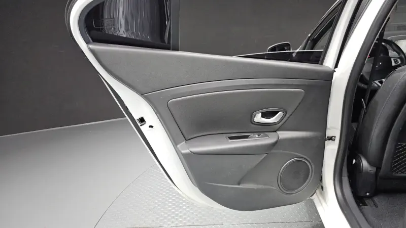 Renault Samsung SM3 Z.E.